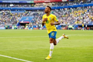 Neymar deve perder o restante da temporada: dores no joelho voltam a preocupar o Santos